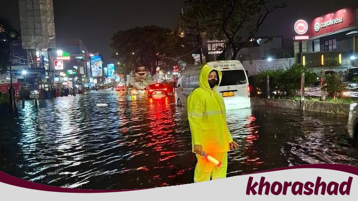Banjir Depok Nyaris Hanyutkan Angkot, Polisi Imbau Kembalikan Rute!