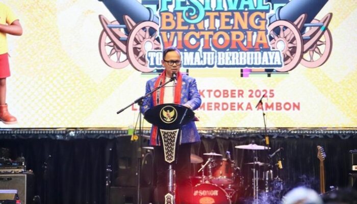 Dari Benteng Victoria, Bima Arya Jelaskan Ragam Budaya Ambon yang Menakjubkan