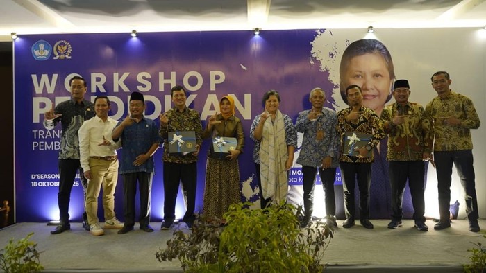 Guru, Kunci Utama dalam Transformasi Deep Learning di Sekolah: Tekanan dari Lestari Moerdijat