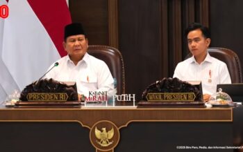 “Setahun Prabowo-Gibran: Kebangkitan Gelombang Bawah yang Mempengaruhi Nasib Indonesia”