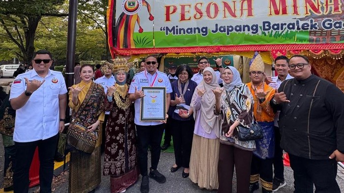 Nikah Massal di Jepang: Andre Rosiade dan DPP IKM Hadirkan Sentuhan Romantis untuk Warga Indonesia!