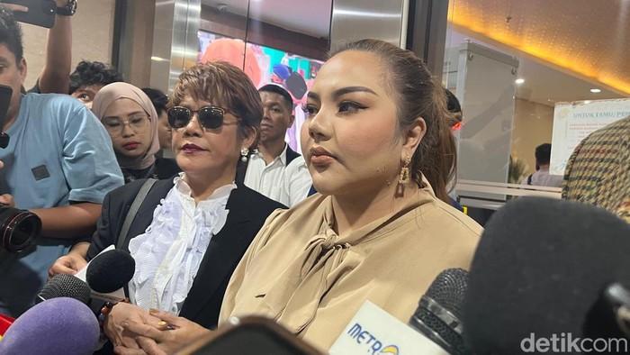Tersangka Baru dalam Kasus Pencemaran Nama Baik RK: Lisa Mariana Diperiksa Hari Ini, Apa yang Sebenarnya Terjadi?