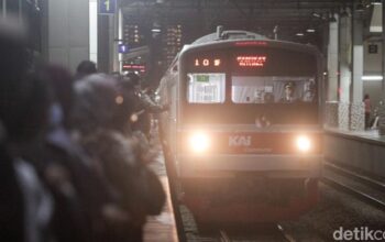 “28 Menit Telat, Gangguan KRL R