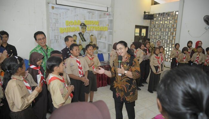 “Revolusi Kearsipan di Semarang, Pemkot Raih Penghargaan Nasional!”
