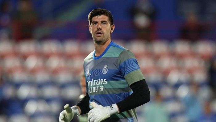 Juventus Redup, Tapi Courtois Wanti-wanti Madrid: Bahaya Menyembunyikan!