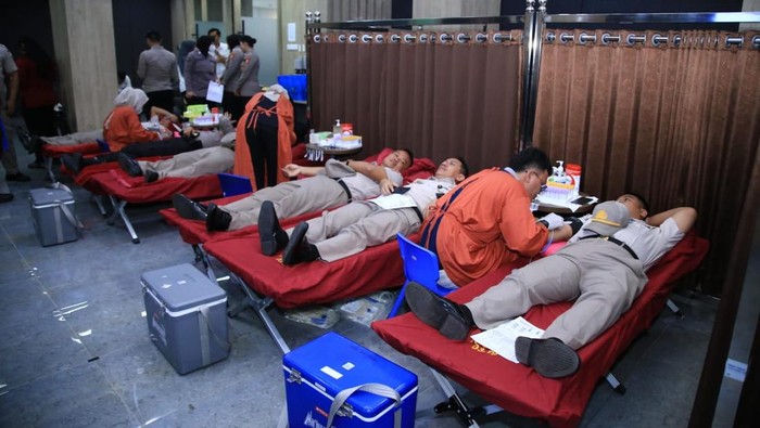 Donor Darah Meloncat, Divisi Humas Polri Ajang Solidaritas jelang Hari Jadi ke-74