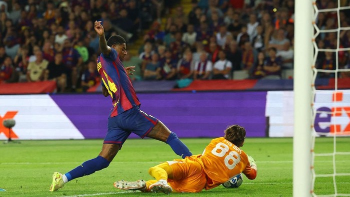Barcelona Vs Olympiakos: Flick Puji Kehadiran Rashford, Brace Menawan di Eropa!