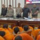 “34 Pria Tersangka Pesta Gay Surabaya: Siapa Pemodal dan Admin di Balik?”
