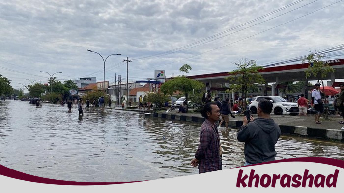 Krisis Pompa Penyedot di Semarang, Banjir Tak Surut, Warga Berdesak-desakkan