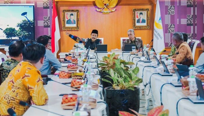 Puskesos, Kunci Layanan Sosial? Gus Ipul Minta Pemda Berperan Proaktif!