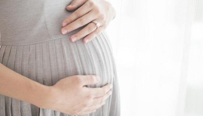 “Tragis! Wanita Hamil 5 Bulan di Jakut Melahirkan di Rumah, Korban Dilarikan ke RS Darurat”