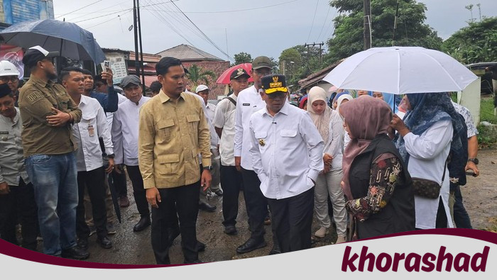 Warga Desa Pandeglang Protes Jalan Rusak 30 Tahun, Gubernur Banten Andra Soni Berjanji Perbaiki