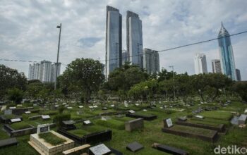 “Krisis Lahan Makam: Jakarta Colek Tetangga, Siapa Selanjutnya?”