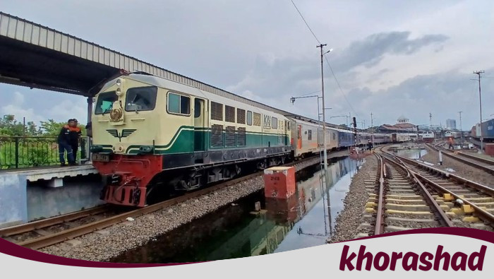 16 Rute Kereta Api Diputar Imbas Genangan, Ribuan Penumpang Terdampak!