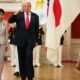 Momen Trump Bingung Saat Seremoni Penyambutan di Jepang – Update 2