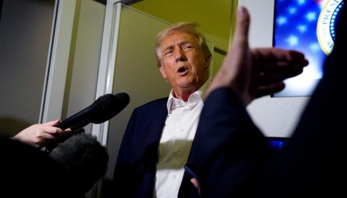 “Batas Konstitusi AS Ditetapkan, Trump: 2 Periode Cukup, Sayang 2028!”