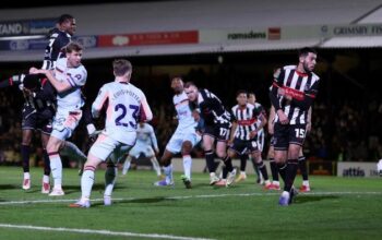 Grimsby Kena Bantai Usai Ejek MU: Tragedi Liga Terendah