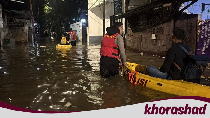 Banjir Parah di Pela Mampang, Warga Terpaksa Flee ke Tempat Aman