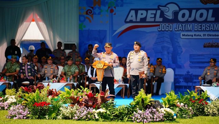 Ojol Jadi Pilar Utama, Kapolri Pimpin Apel Kamtibmas di Jatim, Cegah Konflik dengan Sinergi Baru!