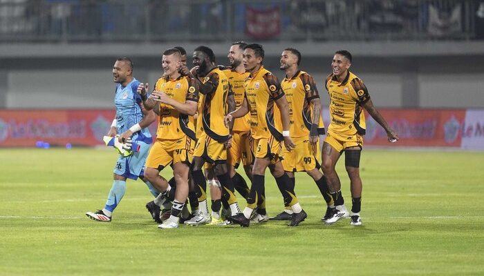 Persija: Kembali Ditraktir Tanpa Suporter, Apakah Ini Malapetaka?