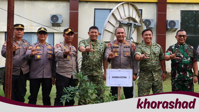 Green Policing Berangsur, Danrem Tanam Pohon di Siak!