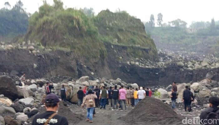 Bareskrim Gerebek Tambang Ilegal di Lereng Merapi, Omzet Capai Rp 3 T – Update 1