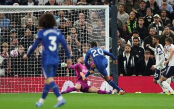 Tottenham Vs Chelsea: The Blues Atasi热刺, Unggul 1-0 di Babak Pertama!