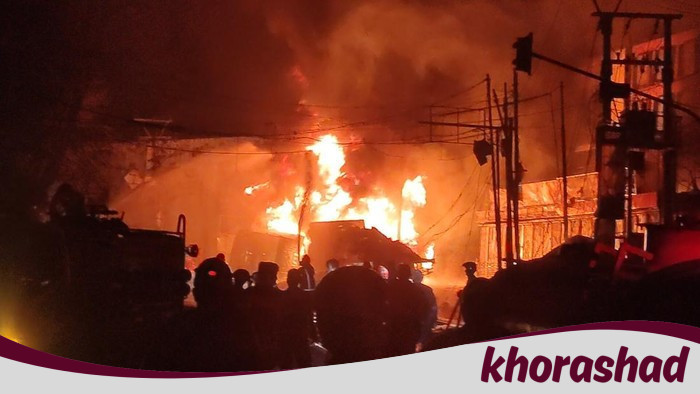 Api Membalas: Truk Tangki BBM Terguling, Cianjur Dalam Kebakaran Menyedihkan