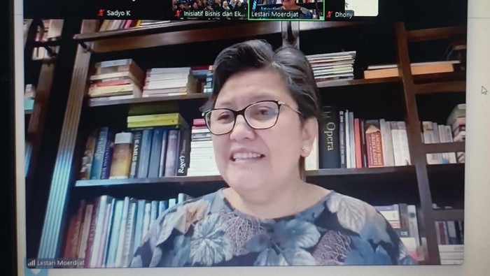 Lestari Moerdijat: Empowering Women in Eco-Friendly Farming for a Sustainable Future