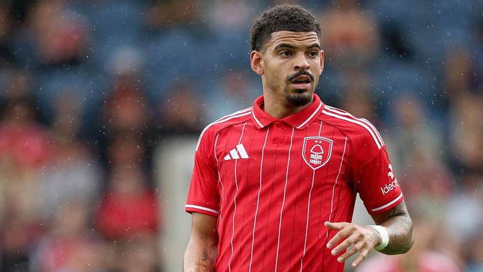 Nottingham Forest Sesali Dua Gol MU dari Tendangan Sudut! - Update 2