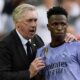**Vinicius Ngambek ke Alonso, Ancelotti Langsung Tegur: Tegangan Generasi di El Clasico**