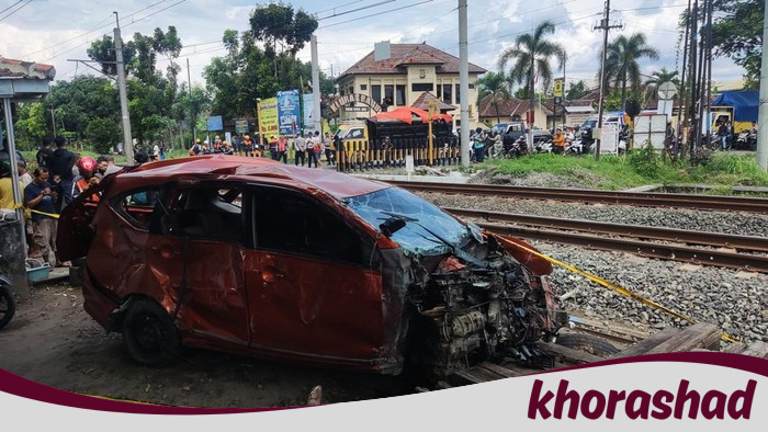 Polisi Selidiki Penyebab Tragedi KA Vs Mobil-Motor di Sleman, Apa yang Sebenarnya Terjadi?