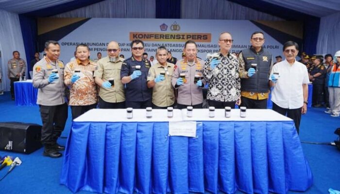 87 Kontainer Turunan CPO yang Langgar Ekspor, Akan ke China?