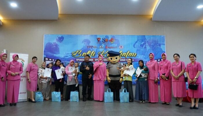 Peringati HUT ke-80, Brimob Beri Gratis Pemeriksaan Kesehatan, Warga Terbantu!