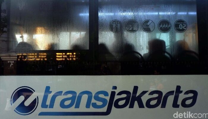 Viral Penumpang Ngeluh Bus Jalan Lambat di Tol, TransJ Bicara Keamanan: Apa yang Sebenarnya Terjadi?