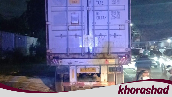 Bocah 3 Tahun Tewas Terlindas Truk Saat Nyeberang Jalan di Tangsel, tragedi yang menghantam keluarga