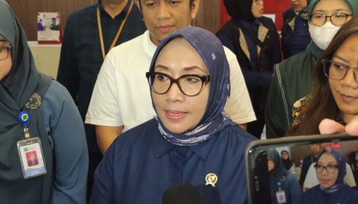 Menteri PPPA Cerita Semangat Siswa Korban Ledakan SMAN 72 Jakarta Mau Masuk ITB – Update 2