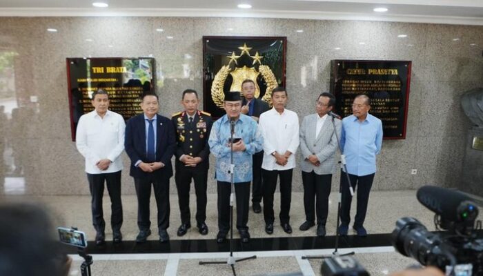 Reformasi Polri Berlangsung: Komisi Susun Target Kerja, Serap Aspirasi Publik dalam Rapat Perdana