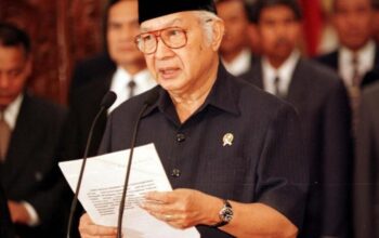 Beragam Tanggapan Atas Gelar Pahlawan Nasional Soeharto – Update 2