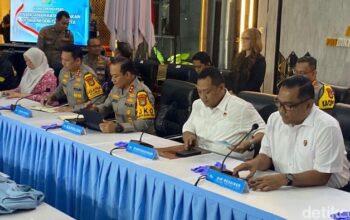 Kapolda Metro: 3 Bom Rakitan Aktif di SMAN 72 Jakarta Dijinakkan Usai Ledakan Mengerikan