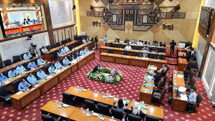 MBG Jadi Penyebab Utama Keracunan Pangan, Kepala BGN Terbuka di DPR: Angka 48% Sangat Mengejutkan!