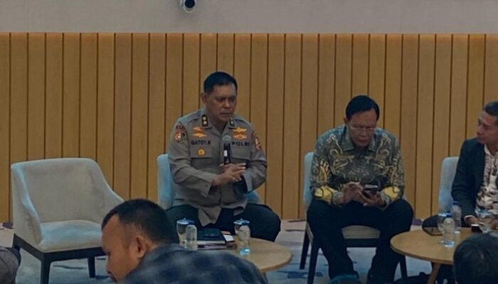 Dosen Lemdiklat Polri di DPR: “Tolak Antikritik, Pelayanan sampai Bawah”