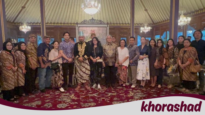 [Rapat Keraton Solo: Kekaisaran Baru, Dinasti yang Dikukuhkan oleh Rakyat]