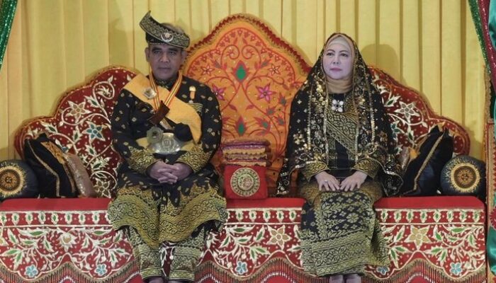 Gelar Adat dari Riau untuk Muzani: Amanah Kultural yang Tidak Ringan