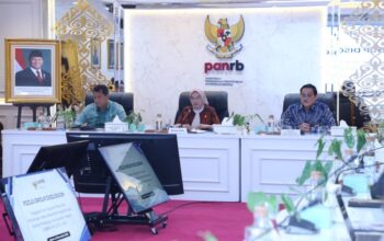 “MenPAN-RB: Desain Besar Reformasi Birokrasi, Siapkah Rakyat Menerima Dampaknya?”