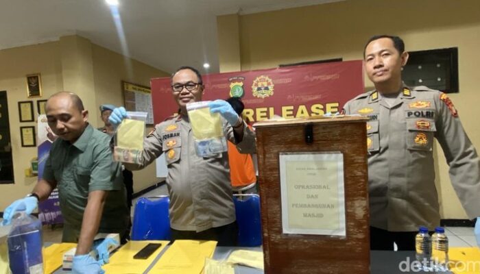 Polisi Depok Ungkap Modus “Pecah Kaca” Maling Kotak Amal di Masjid, Pelaku Tertangkap!