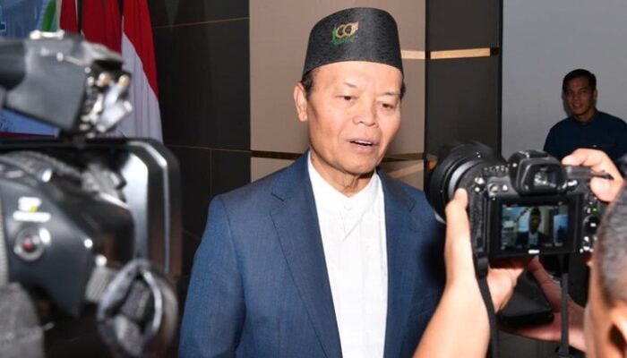 Dari HNW, Apresiasi atas Pemberian Gelar Pahlawan Nasional ke Rahmah El Yunusiyah, Seorang Perempuan yang Menulis Sejarah!