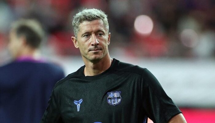 Lewandowski Tepis Rumor Mau Pergi di Januari, Masa Depannya di Barcelona Jadi Perbincangan Panas!