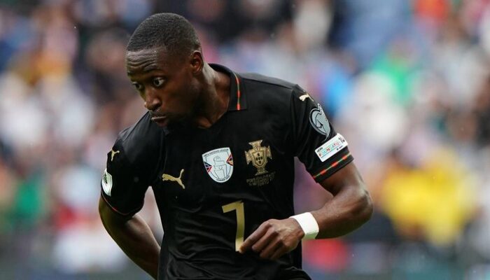 “Carlos Forbs Menyapu Bersih Debutnya, Pakai Nomor 7 Ronaldo di Timnas Portugal!”