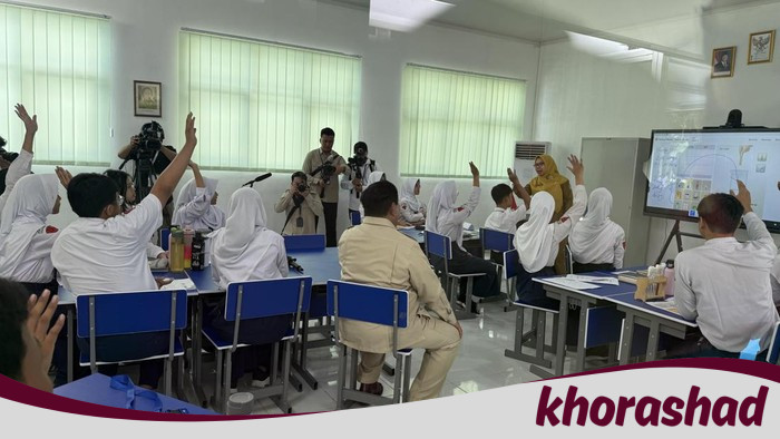 Prabowo: Smartboard Harusisi Konten yang Lebih Kaya
